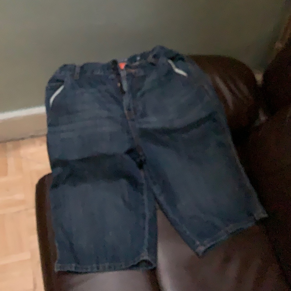 Child place short in very good condition question